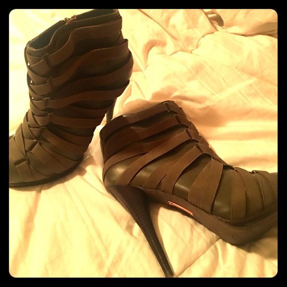 Super sexy military styled boots - Picture 1 of 5